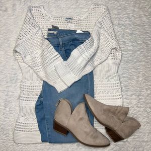 Old Navy XL -- White Knit 3/4 Sleeve Sweater